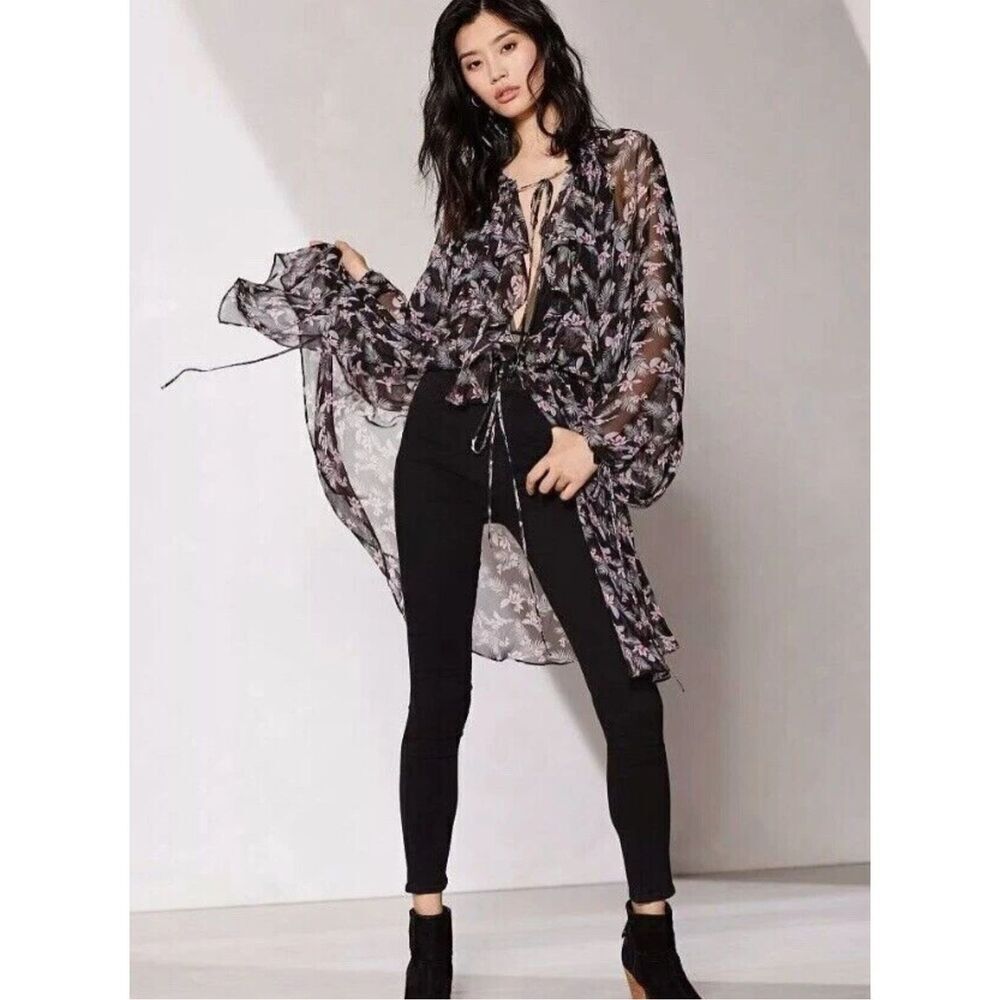 Victoria's Secret Kimono Sheer Floral Chiffon Ruffle Duster Cover Up